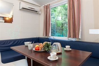 Best Holiday Hotel Grimaud Buitenkant foto